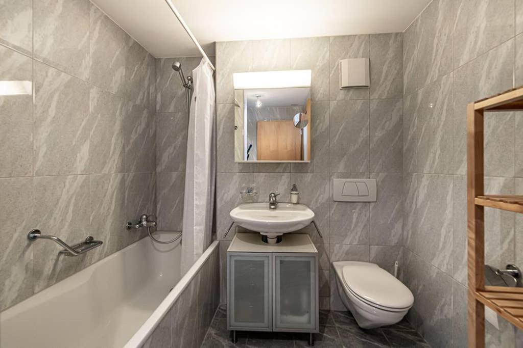 Prada 2 Apartment Флимс Екстериор снимка