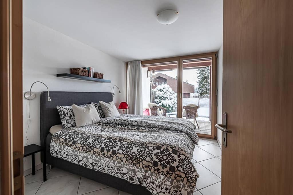Prada 2 Apartment Флимс Екстериор снимка