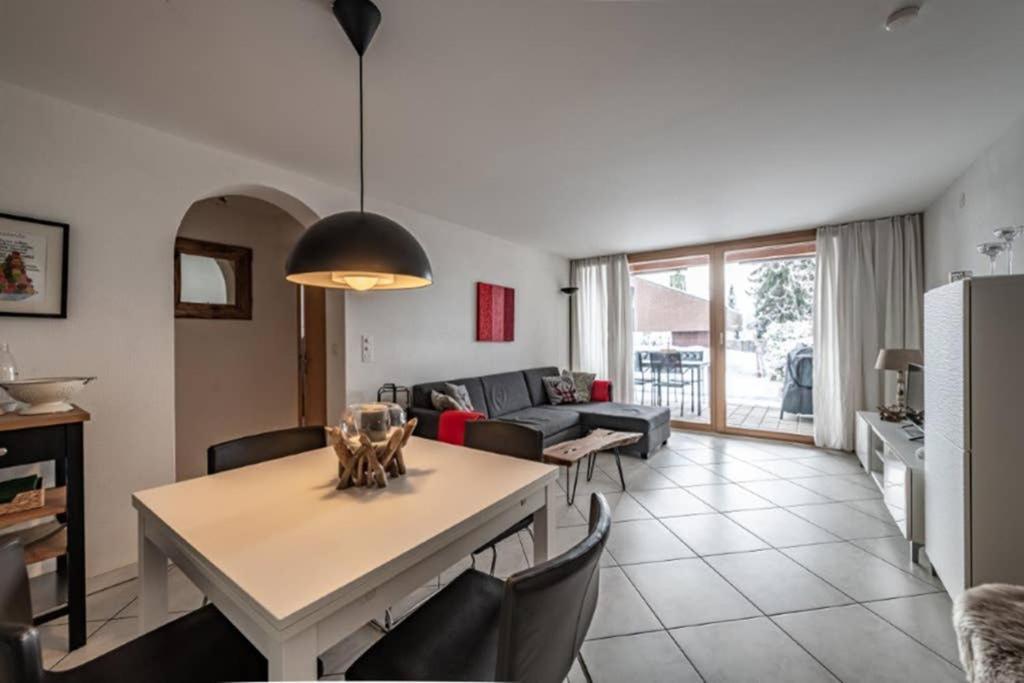 Prada 2 Apartment Флимс Екстериор снимка